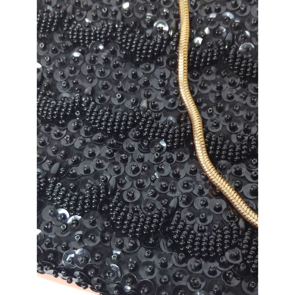 Vintage Black Sequin Clutch With Gold Chain & Mirror Made in British Hong Kong - Picture 9 of 9